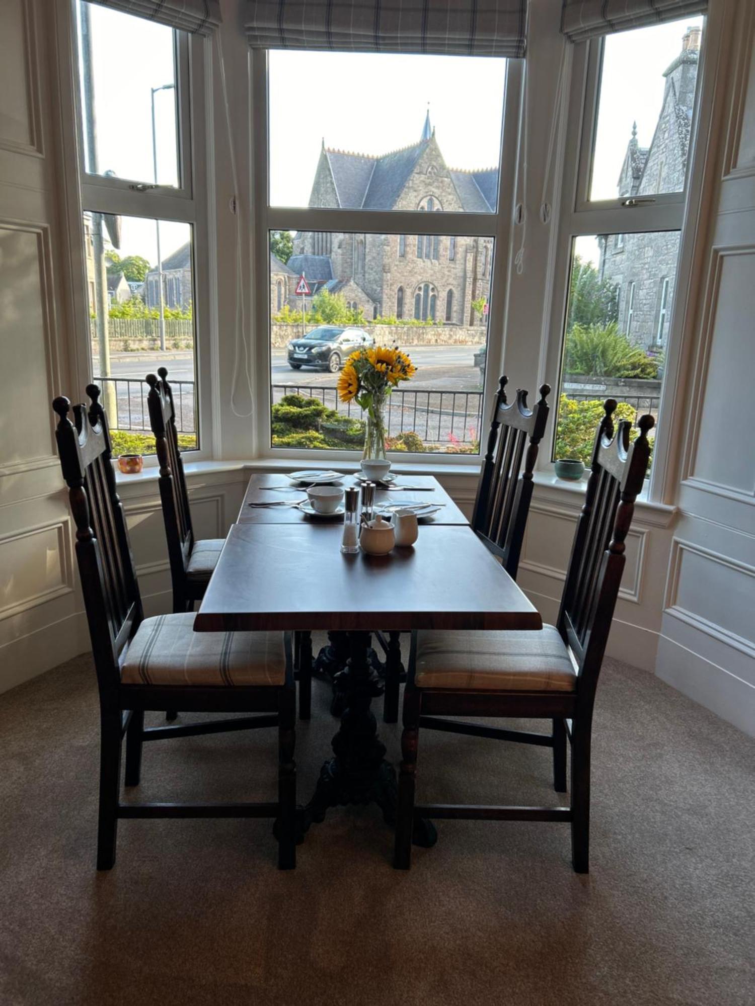 Glen Lyon Lodge Bed And Breakfast Nairn Eksteriør bilde